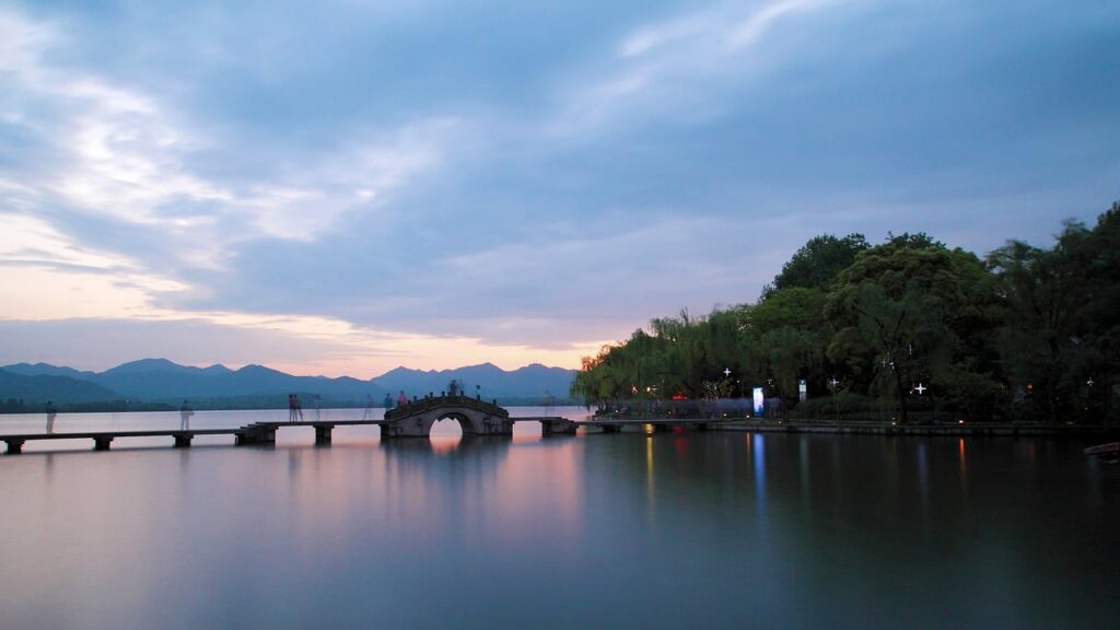 hangzhou xihu tiandi, nature, west arch, sunset-2099755.jpg